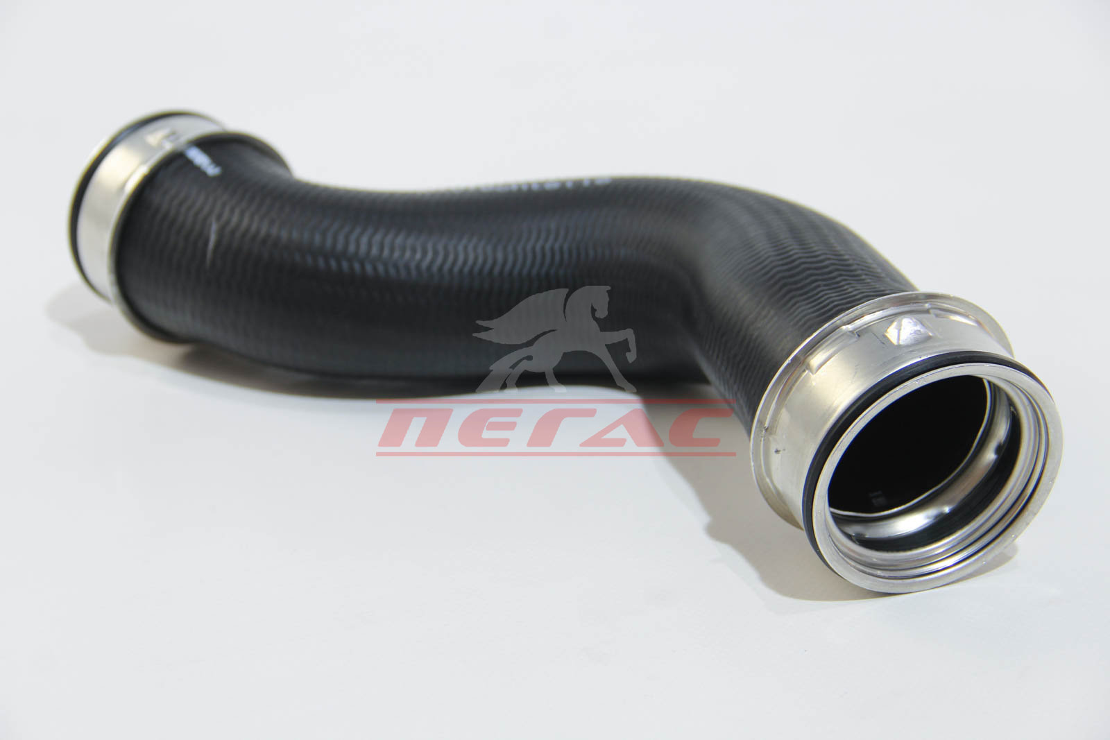 Патрубок інтеркулера (верхній) VW Passat Golf V Skoda Superb 2.0TDI 03-