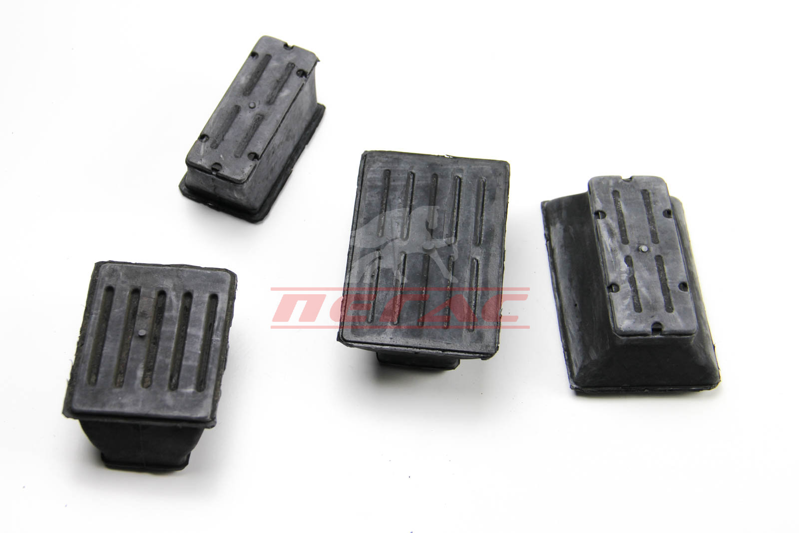 Подушка (к-кт 4шт) передньої ресори Sprinter LT 96-06 (пластик.)